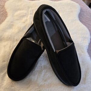 Classic Black Men's Slip-On Slippers